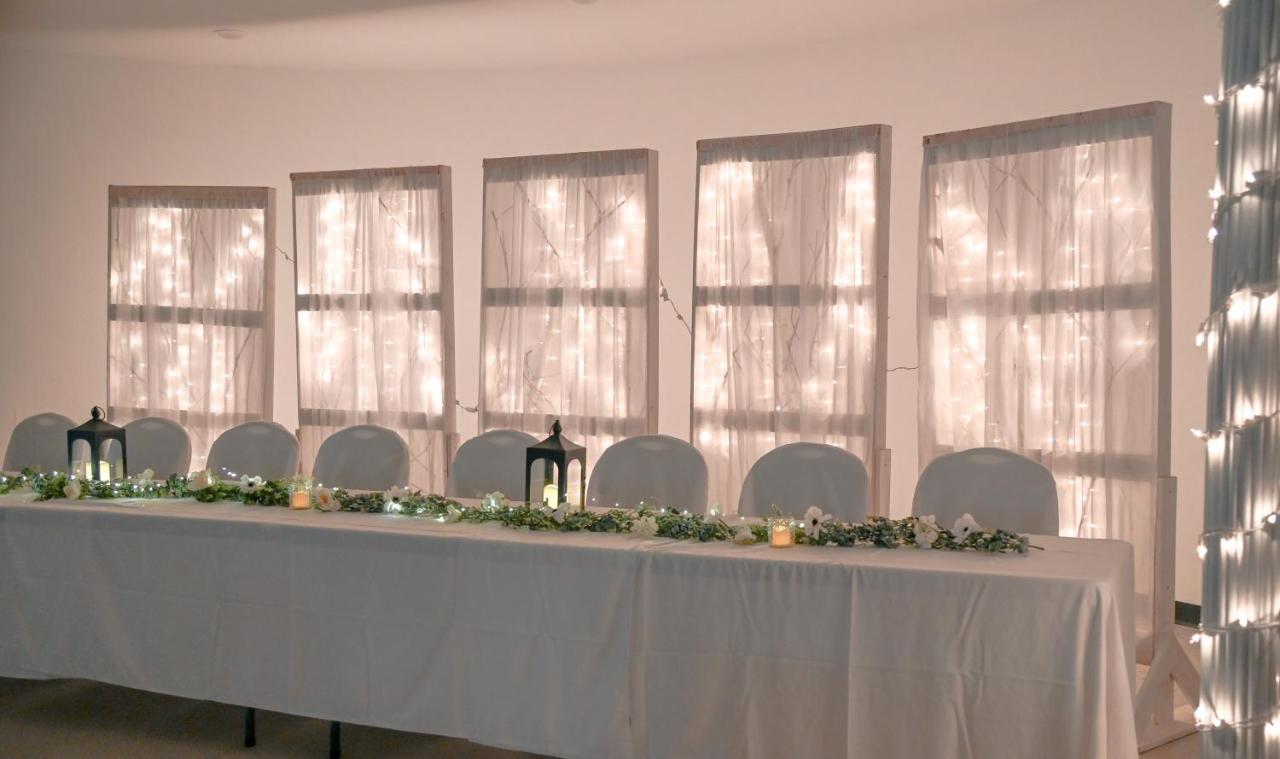 The Hudson Inn Morris Екстер'єр фото