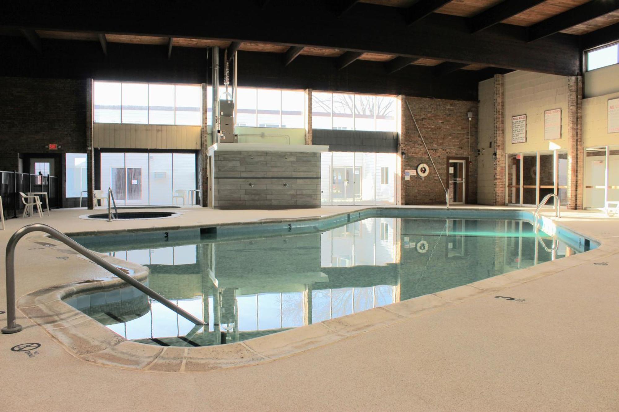 The Hudson Inn Morris Екстер'єр фото