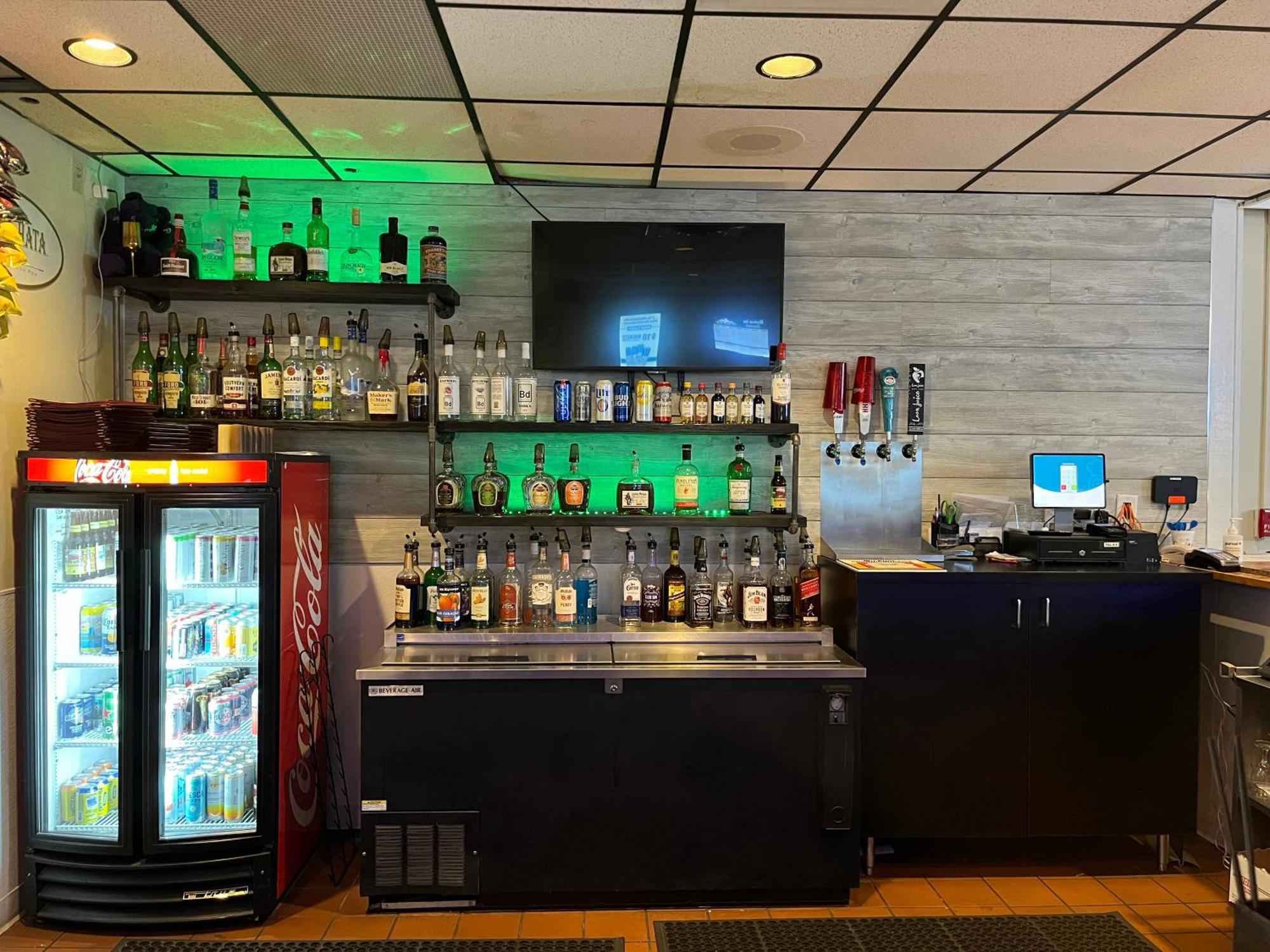 The Hudson Inn Morris Екстер'єр фото